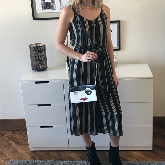 Crossbody bag - Picture 2 of 6